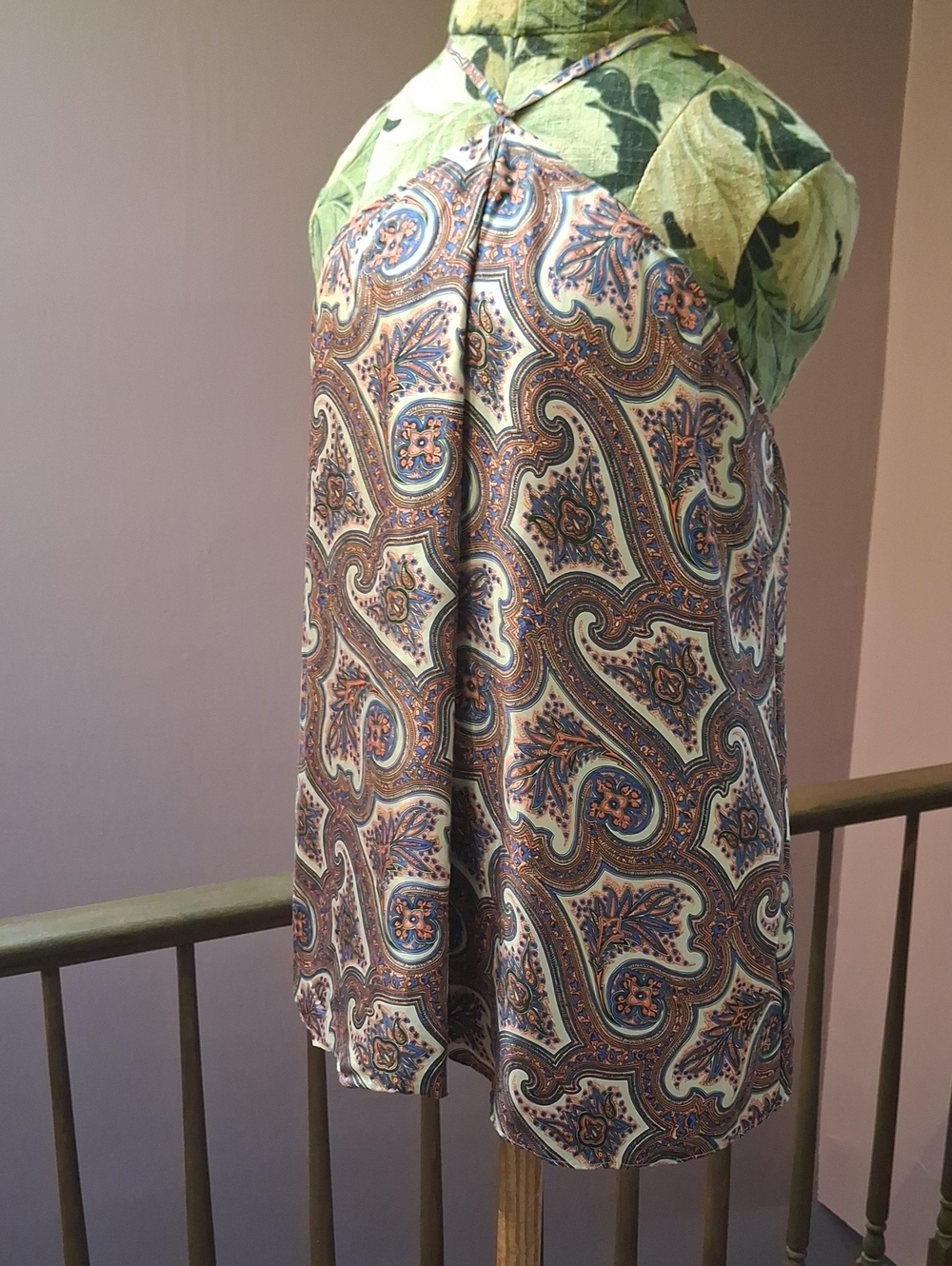 Theory  halter style tank in bright paisley -size Large, 💯% silk. NWOT.